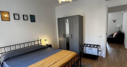 P4CremaHome railing house in the footsteps of CMBYN