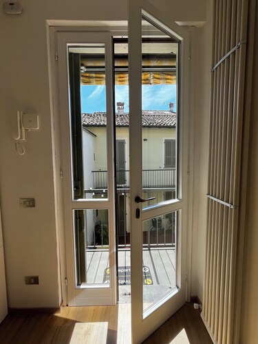 P4CremaHome railing house in the footsteps of CMBYN