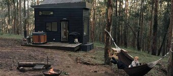 Tiny Robinson - Lake Macquarie