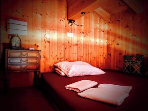 Yhteismajoitus, 1 makuuhuone, tupakointi sallittu