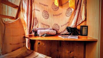 Shared Dormitory, 1 Bedroom, Smoking | 1 bedroom