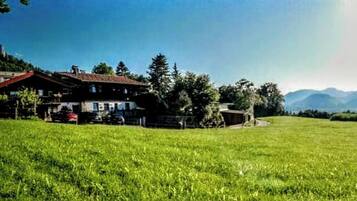 Shared Dormitory, 1 Bedroom, Smoking | Property grounds