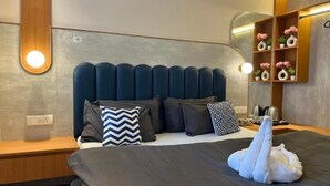 华丽双人房, 山景 | 遮光窗帘、熨斗/熨板、免费 WiFi
