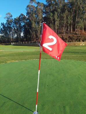 Nhà, 6 phòng ngủ, phù hợp cho người khuyết tật, hồ bơi riêng | Golf