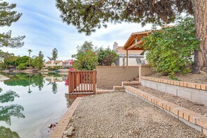 Property grounds - < 1/2 Mi to Golf! Lakefront Mesa Oasis w/ Dock (Mesa)