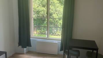 1 quarto, Wi-Fi, roupa de cama