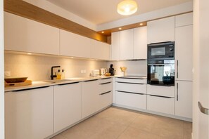 Private kitchen - Cape Biscay - Close to the sea (CAP BRETON)