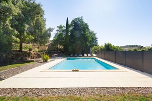 Pool - Gite les Tournesols – with Pool, Near Dordogne (Sérignac-Péboudou)