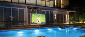 ELIVAAS Blushing Pines Stunning 3 BHK 