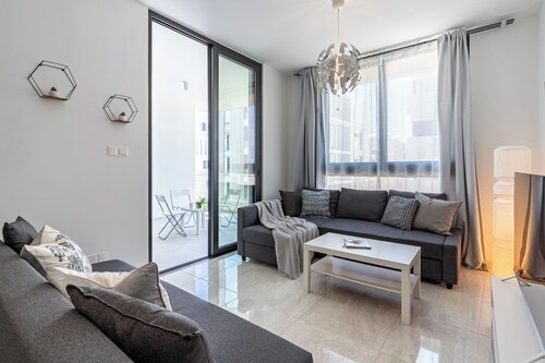 Lana 1-Bedroom Apt & Balcony in Larnaca