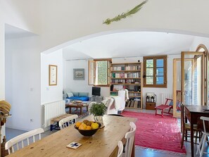 Interior - Very nice apartment in a charming village house, village of Pigna (Pigna)
