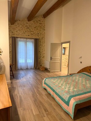 1 bedroom, free WiFi