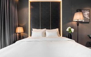 Deluxe Double Room - Hotel The Castle Jamsilsaenae (Seoul)