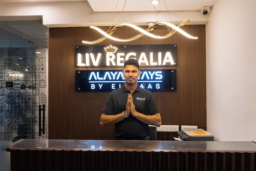 Alaya Stays Liv Regalia Suits ,Golf Course Road
