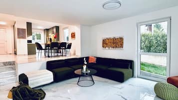 Luxury Villa | Private kitchen