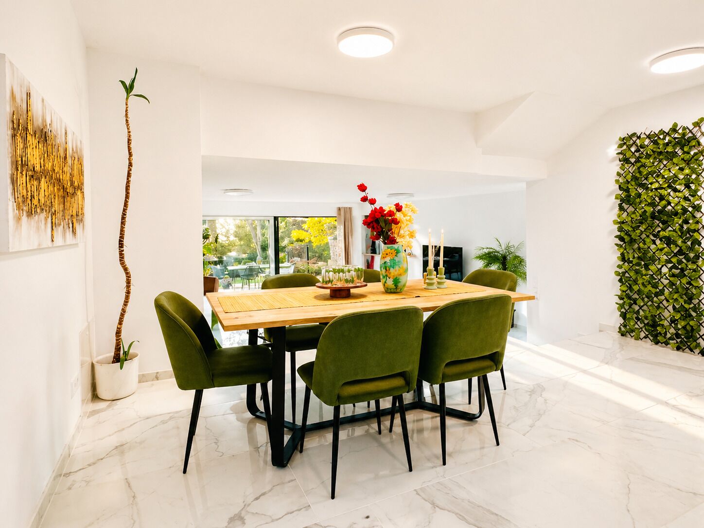 Luxury Villa | Dining room