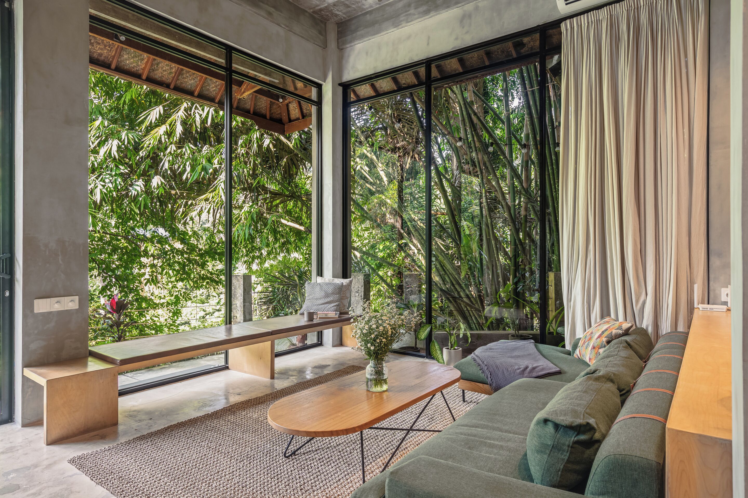 Apartment, 2 Bedrooms, Kitchen, Garden View | Living room