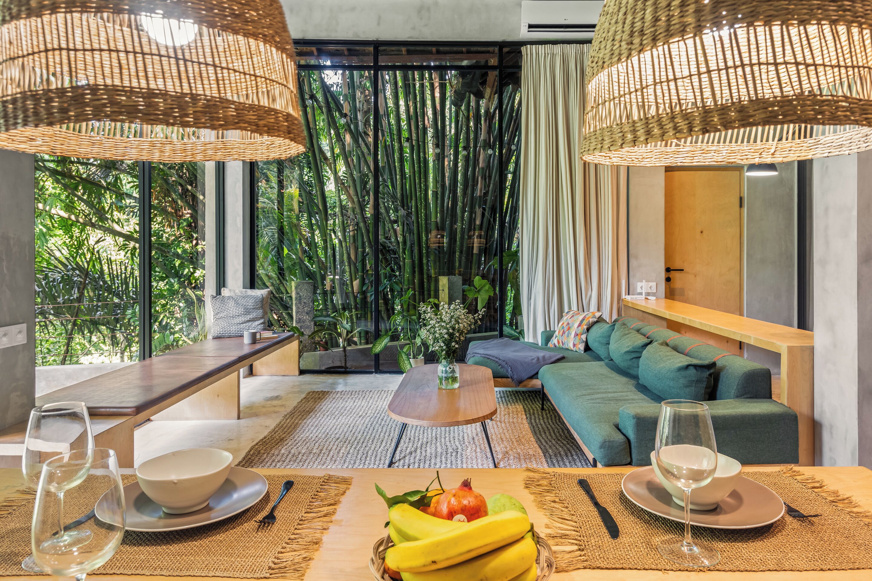 Apartment, 2 Bedrooms, Kitchen, Garden View | Living room