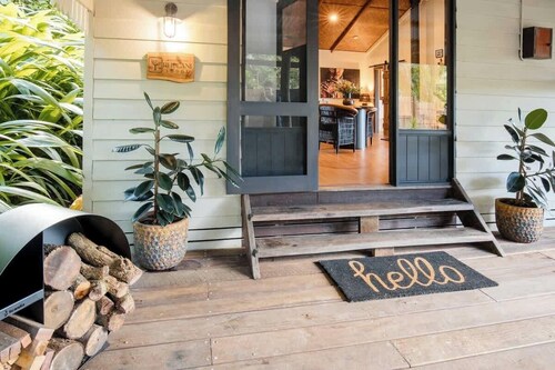 Rhulani Lodge ~ sauna, spa, pizza oven, fireplace
