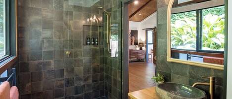 Shower, shampoo