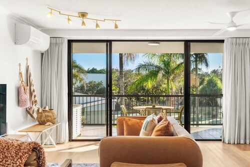 Coastal Drift - Beach Access, Pool, Spa, Gym