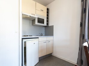 Interior - Charming flat for 4 people, near the harbour (Grasse)
