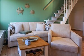 TV - Meeresleuchten - Sea lights on Sylt: relaxation, proximity to the beach & space for 4 (Wenningstedt-Braderup (Sylt))