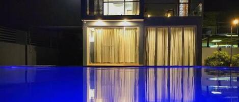 Deluxe Villa, Balcony, Garden View | Pool | Outdoor pool