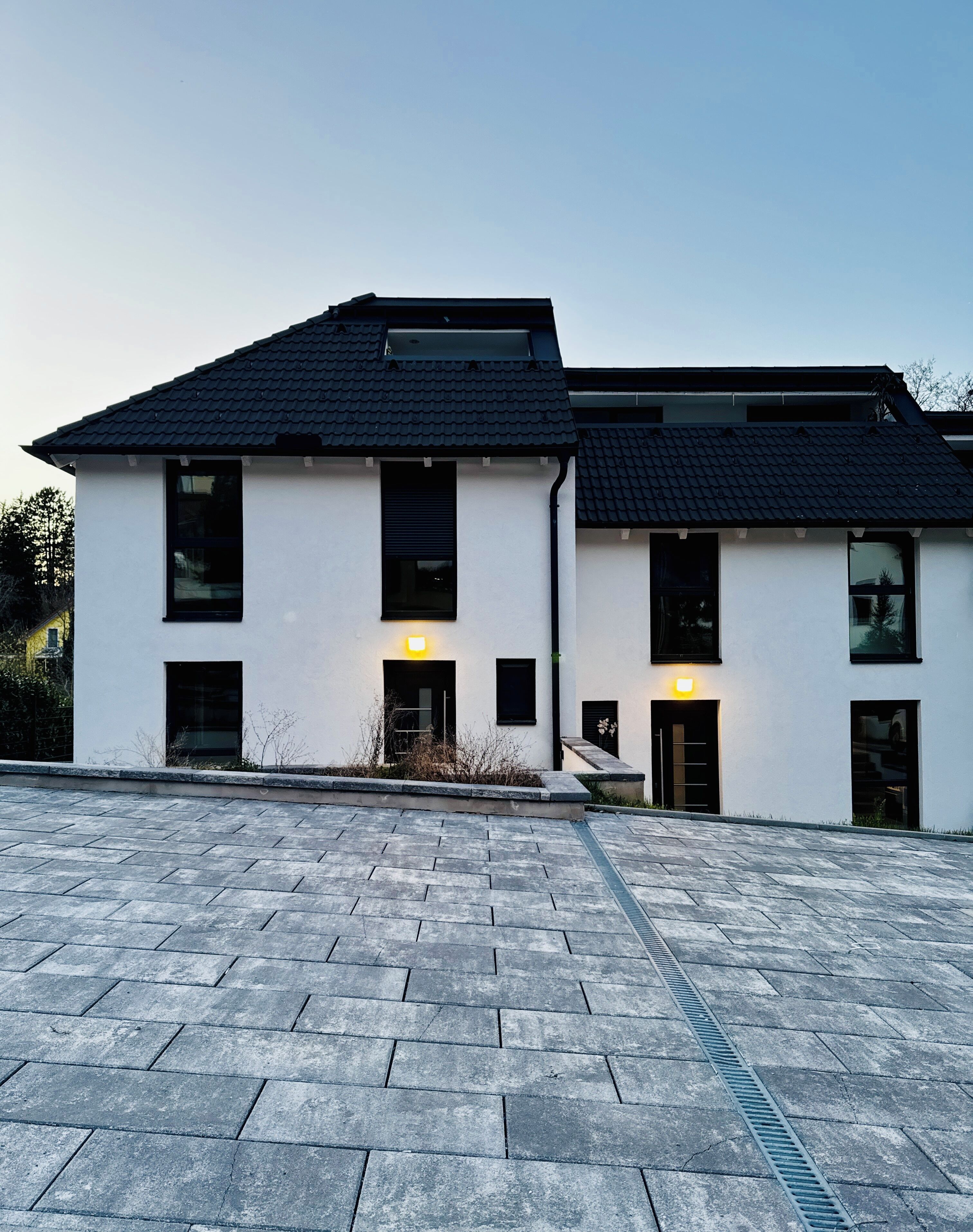 المنشأة من الخارج