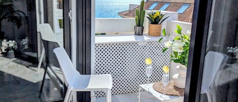 Apartment (1 Bedroom) | Front of property
