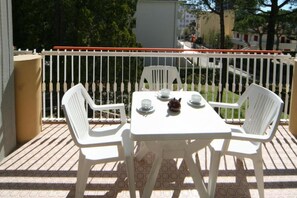 Studio, Terrace, Ocean View | Balcony - Convenient Beachside Studio With Pool (Lignano Sabbiadoro)