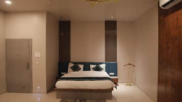 Deluxe Double Room, City View