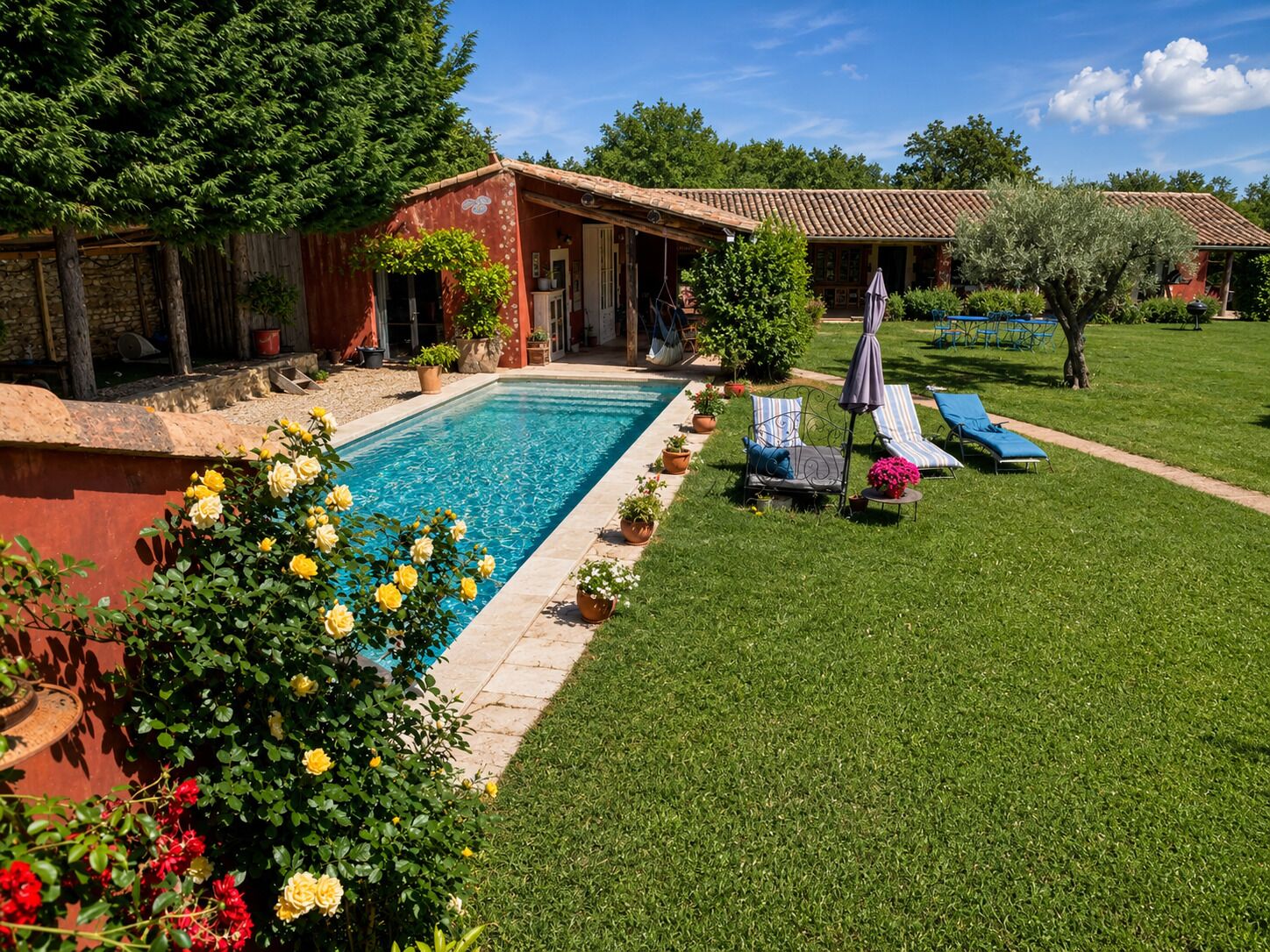 Indoor pool, outdoor pool