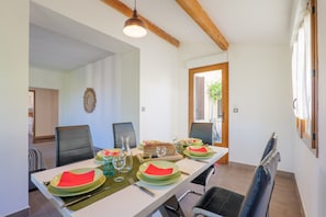 Dining - Holiday Home in Southern Ardèche with Jacuzzi, Wi-Fi, and Air Conditioning (Joyeuse)