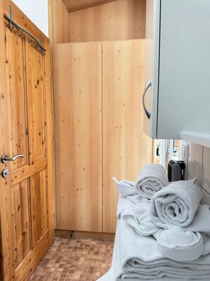 Bathroom - Pferdeblick Cabin at the Riding Stable (Rottenmann)