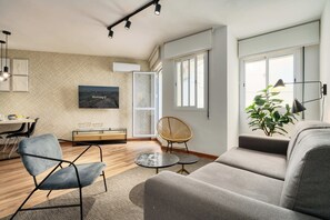 Living area - MOON Apartments (Seville)