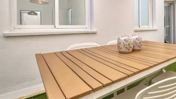 Comfort Apartment, City View | Outdoor dining