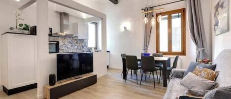 Smart TV