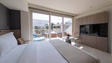 Premier Room, 1 Queen Bed, Non Smoking, Courtyard View