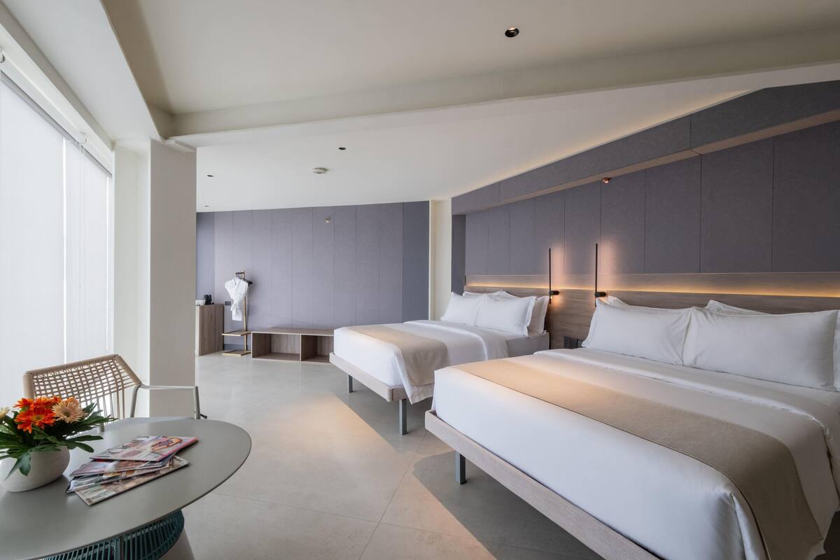 Premier Room, 2 Queen Beds, Non Smoking, Sea View