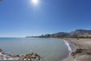 Beach nearby - Apartment 'In Benalmádena 402' with Sea Views, Wi-Fi and Air Conditioning (Benalmádena)