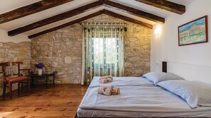 2 bedrooms, free WiFi, bed sheets - Villa Šabrane by Villas Guide (Bale)