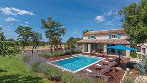 Pool - Villa Šabrane by Villas Guide (Bale)