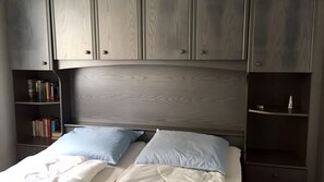 Room - Holiday Apartment with Infrared Sauna & Garden – All Year Round (Karlshagen)