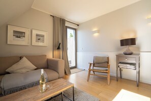 Living area - Comfortable "Fiirsicht" vacation apartment with balcony in List on Sylt (List auf Sylt)