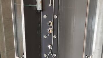 Classic Double or Twin Room | Bathroom | Shower, hair dryer, slippers, towels