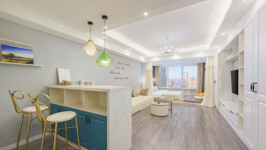 Qingni No. 8 Hotel Apartment