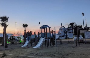Children’s play area – outdoor - Tyris - 1-BR Apt. & Balcony in Larnaca (Oroklini)