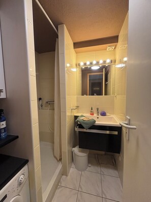 Hair dryer - House Quartier Rochelongue (Agde)