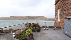 Unclassified image, 2 of 18, button - Heather Island View (Oban)